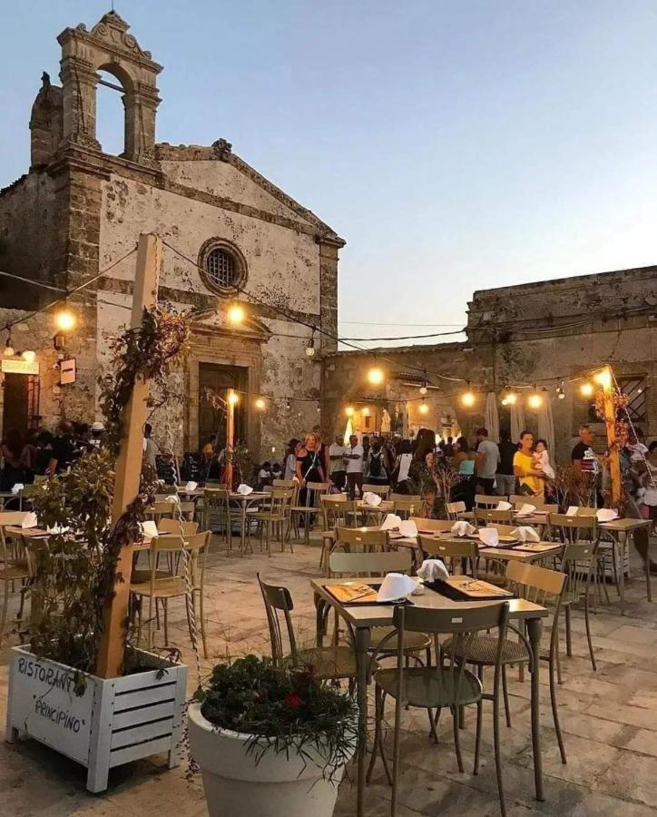 La Casa Sulla Spiaggia 마르자메미 외부 사진