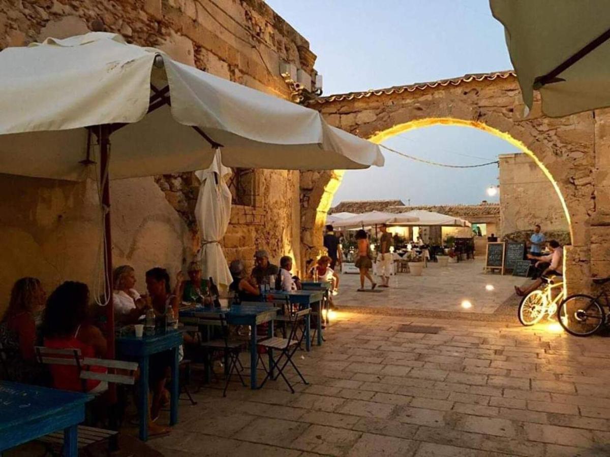 La Casa Sulla Spiaggia 마르자메미 외부 사진